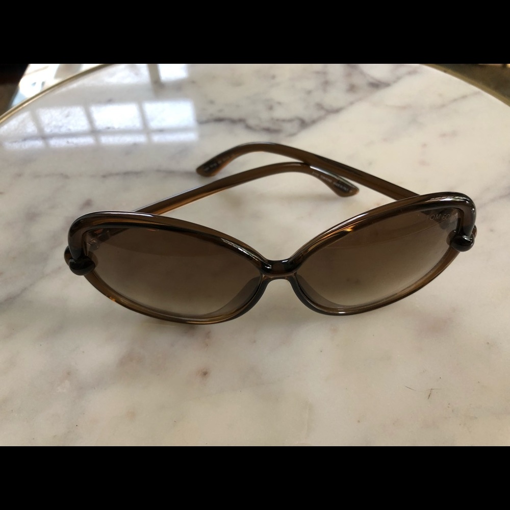 Sunglasses - Picture 2 of 4